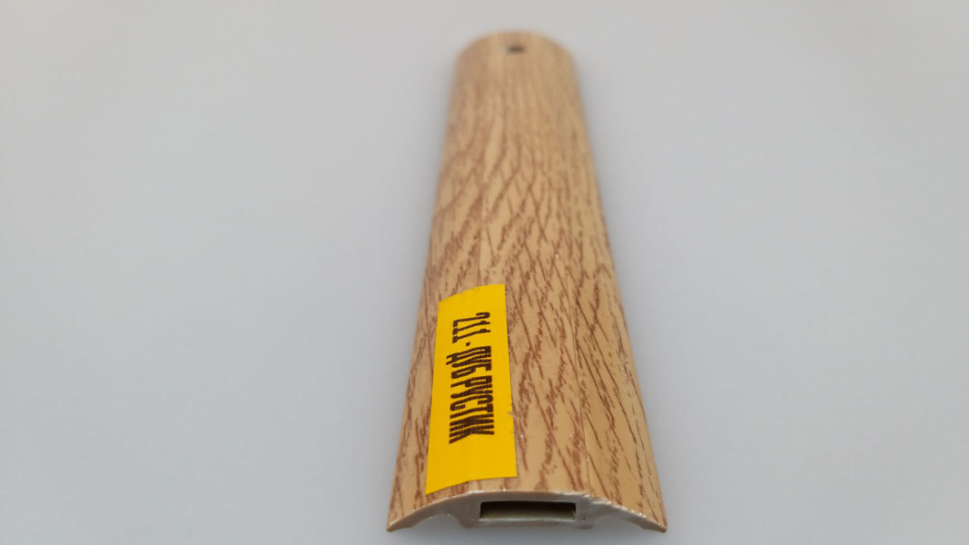 Ideal — Порог пластиковый Идеал 42x900 мм. 211 Дуб рустик