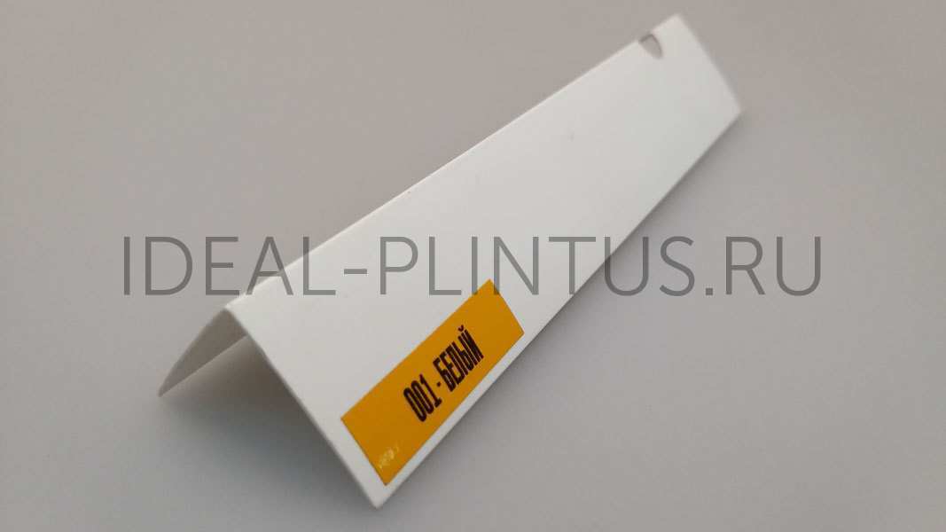 Ideal — Угол пластиковый арочный Идеал 5х17х2700 мм. 001 белый