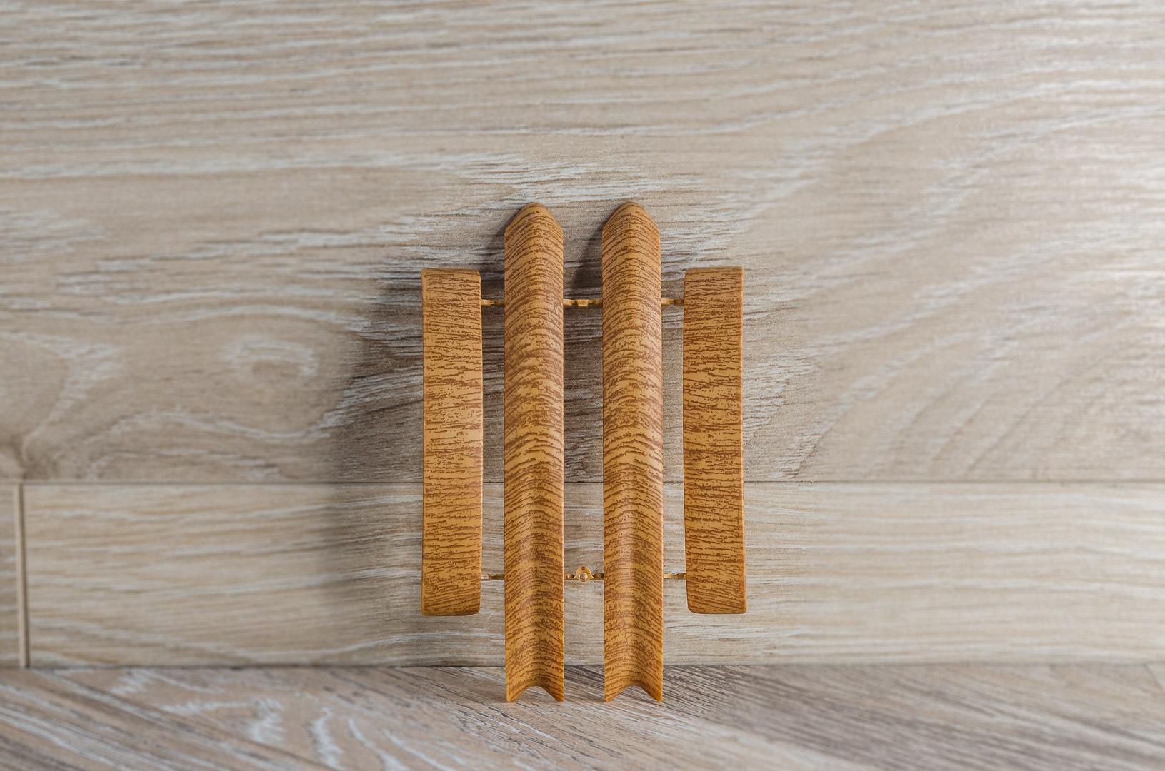 Ideal — Соединение и заглушка для наличника с к-б Идеал дуб коньячный 206