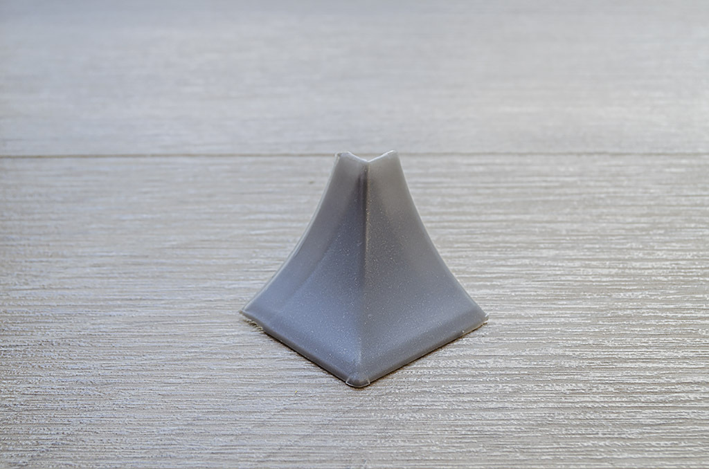 Ideal — Наружный угол для столешницы Идеал металлик серебристый 081