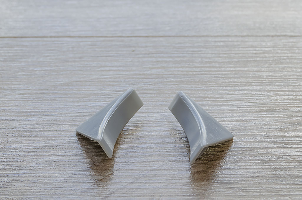 Ideal — Заглушка для столешницы (пара) Идеал металлик серебристый 081