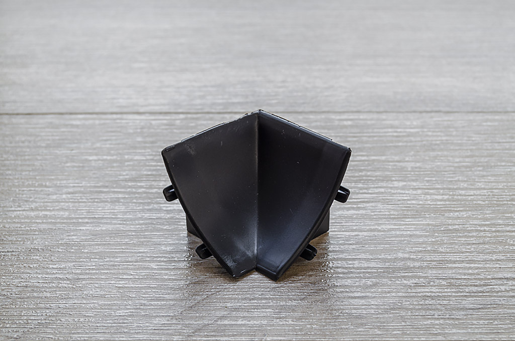 Ideal — Внутренний угол для столешницы Идеал венге черный 302