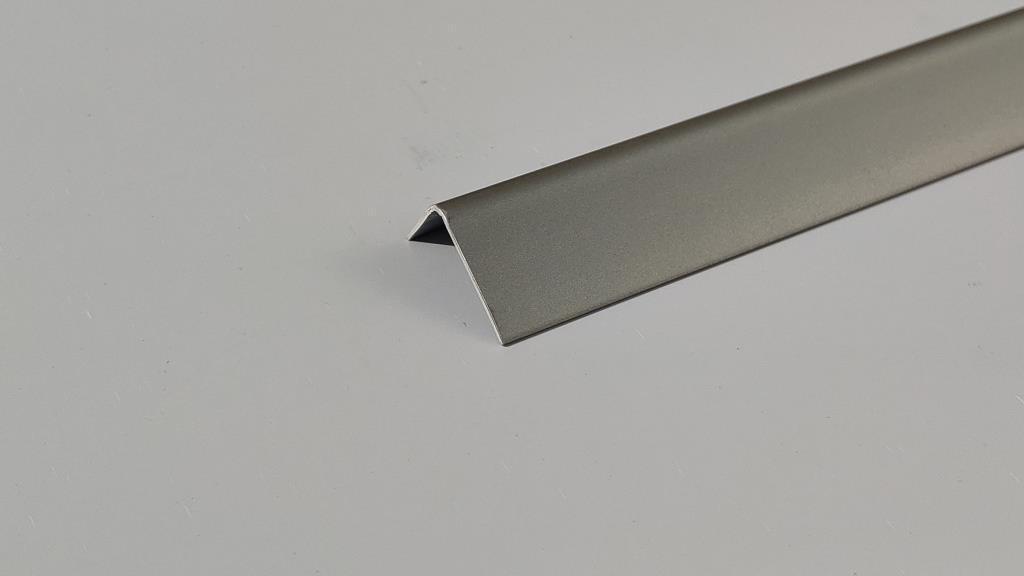 Ideal — Угол арочный ПВХ Идеал 20х12х2700 мм. 081 металлик серебристый