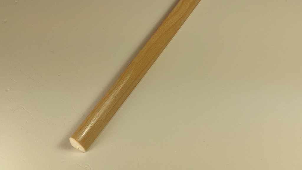 Ideal — Угол внутренний округлый вспененный ПВХ Идеал 10х10х2700 мм. 261 клен