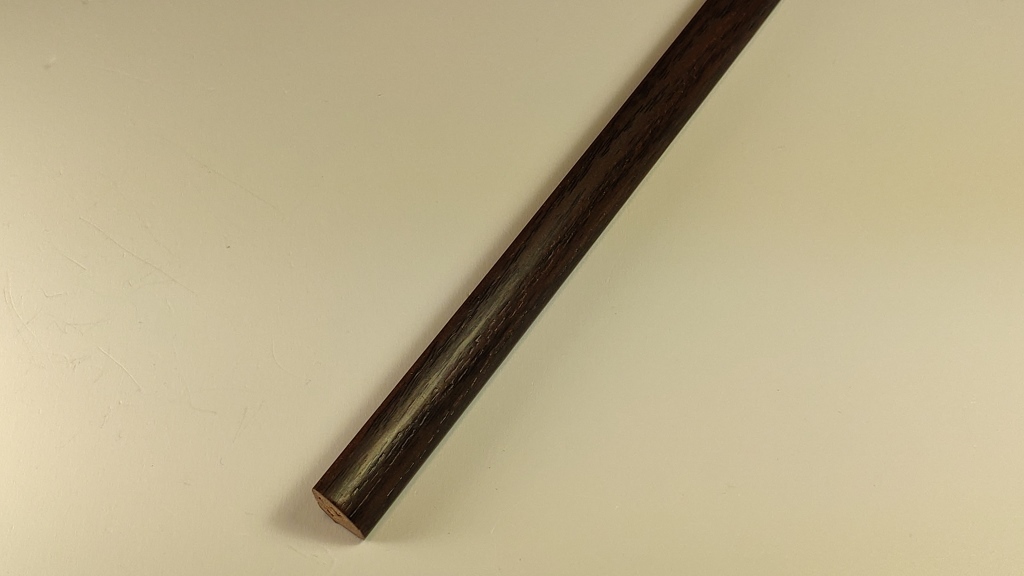 Ideal — Угол внутренний округлый вспененный ПВХ Идеал 10х10х2700 мм. 351 каштан