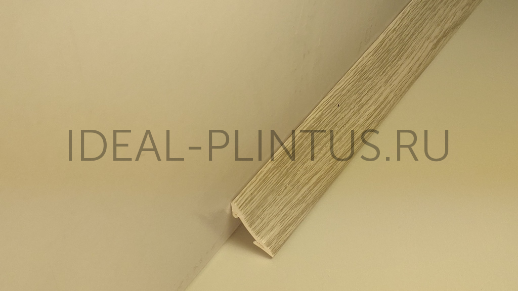 Ideal — Галтель вспененная ПВХ Идеал 22х22х2700 мм. 230 дуб айсберг