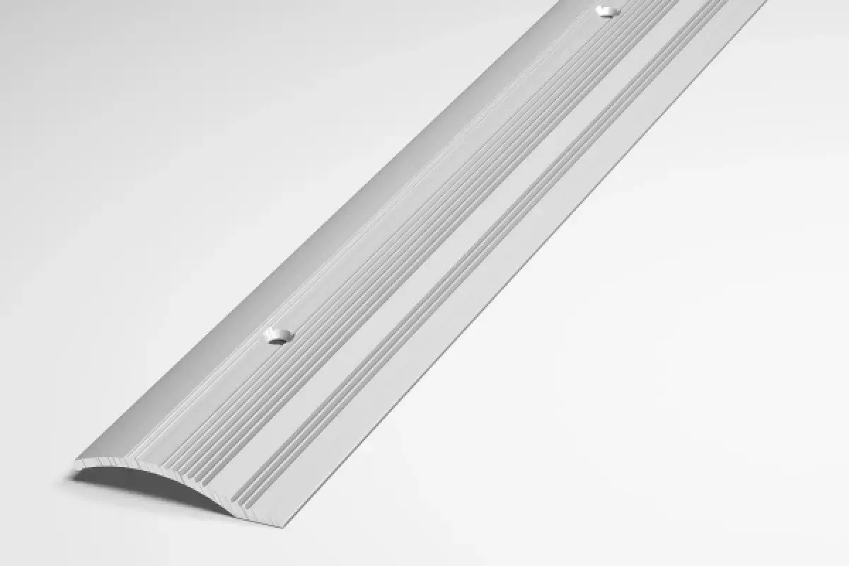 Ideal — Алюминиевый порог с перепадом высот от 0 до 12 мм. Серебро НЕ ширина 39,4 мм. длина 900 мм.