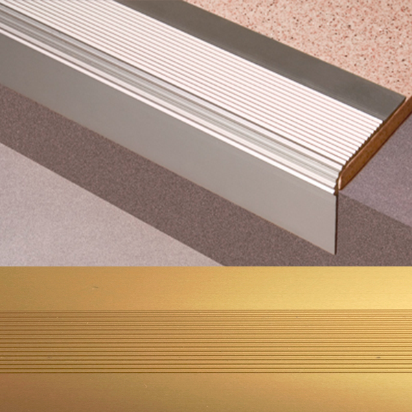 Ideal — Угловой алюминиевый порог Золото 47.1х32х2700 мм. Пластал Д14 для защиты кромки ступеней лестниц без отверстий