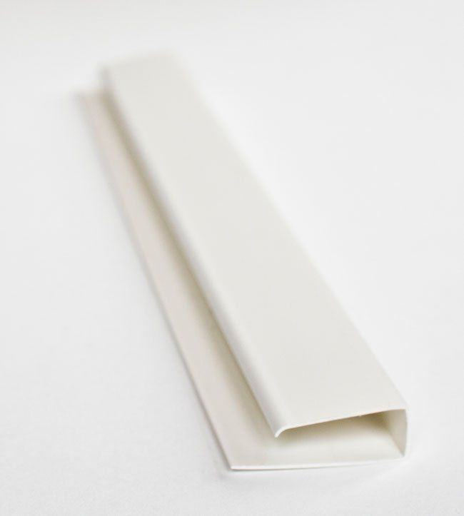 Ideal — Стартовый П-профиль финиш белый матовый для ПВХ панелей и откосов 9-10 мм. 3 метра
