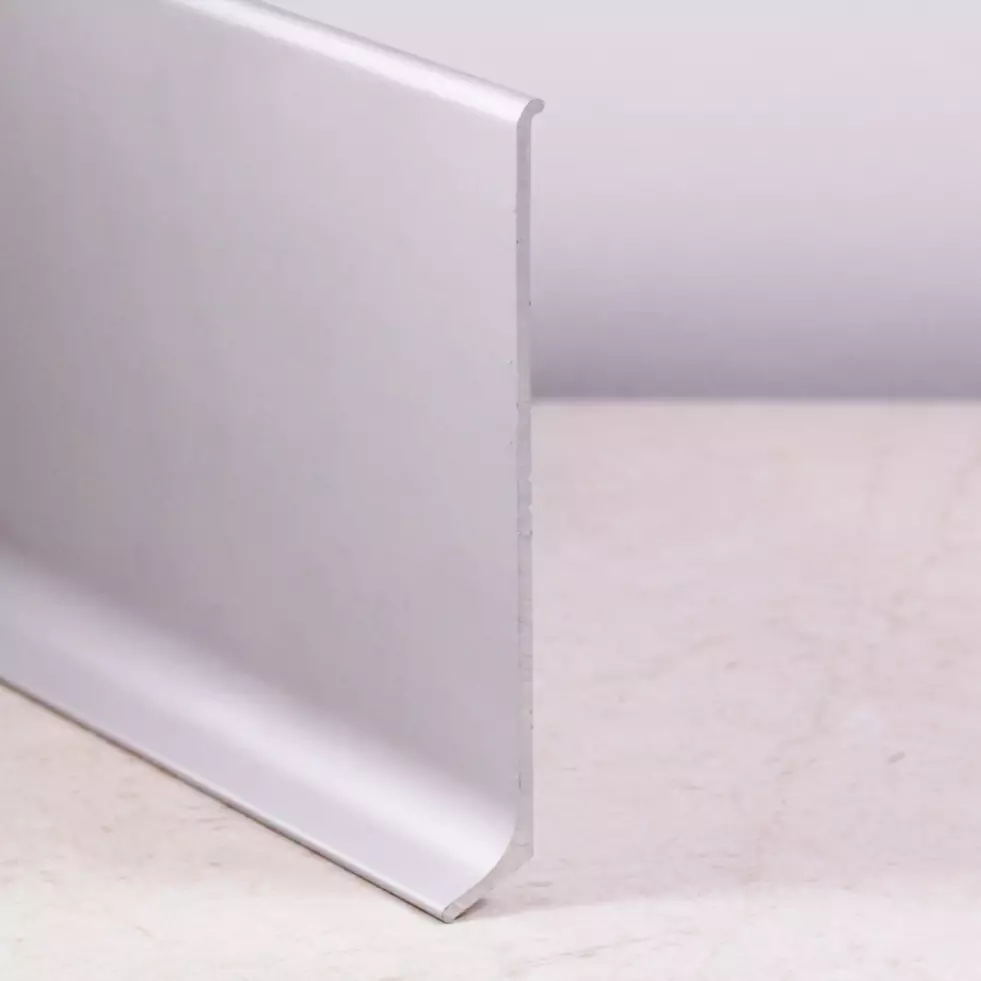 Ideal — Плинтус алюминиевый напольный 40 мм ПЛ-40 серебро матовое 3м (40x10x3000мм)