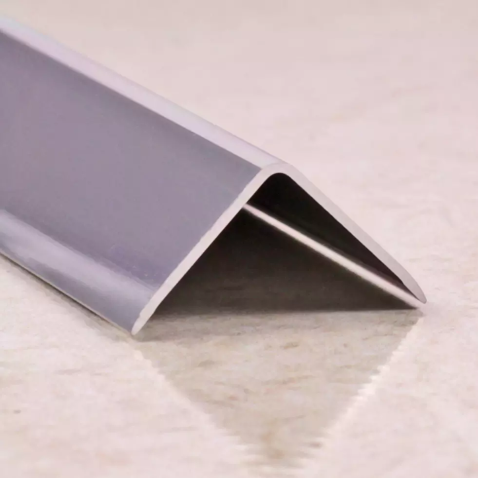 Ideal — Уголок Алюминиевый декоративный 10x10х2700 мм