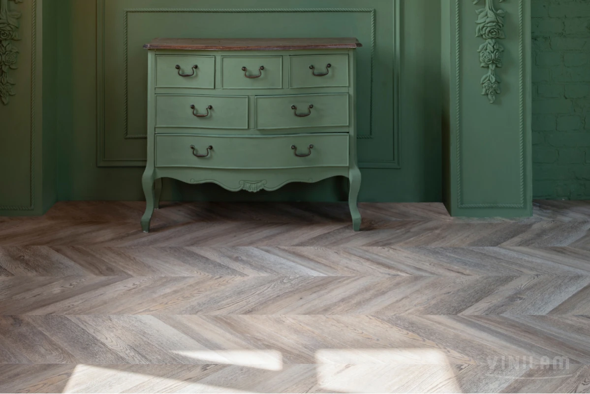 VINILAM PARQUET CHEVRON Glue — RI153616CL4  Шеврон Шампань Glue
